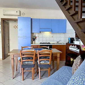 Appartamento Vacanze A 2 Piani, Càbras
