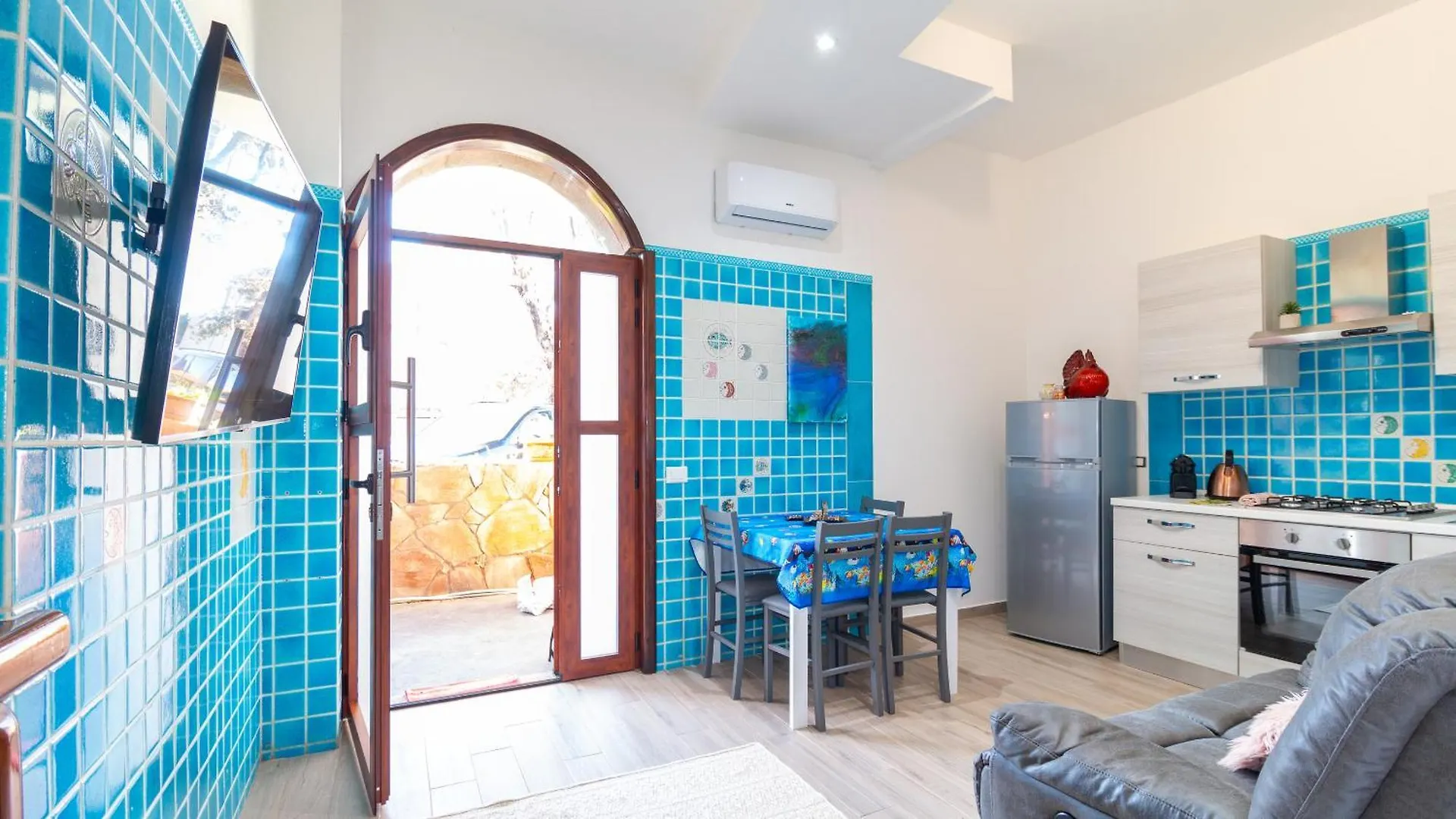 Appartamento Il Maestrale Casa Vacanza Cabras 0*,  Italy
